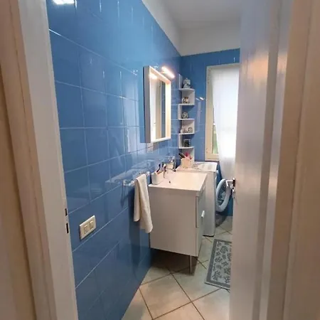 Apartment Trilocale- 2 Bagni-aria Condizionata-wi Fi-piscina *